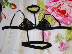 (1131)Black Lace Lingerie Set