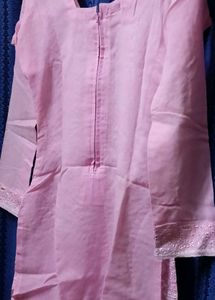 Elegant Pink Kurta Set
