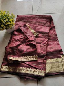Elegant Maroon Saree with Blouse
