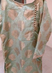 Elegant Green &amp; Gold Kurta