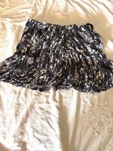 Beautiful Black And White Korean Skirt