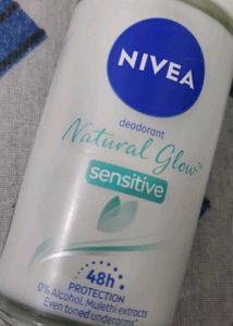 Nivea Natural Glow Deodorant