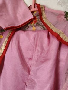 Embroidered Pink Kurta