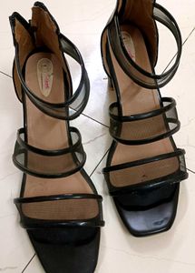 Pretty Black Heels 👠 🖤 Perfect For Party