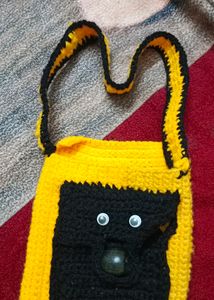 Wollen Sling Bag