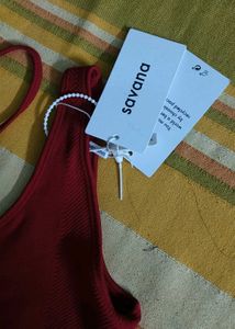 Savana Maroon Cutout Crop Top