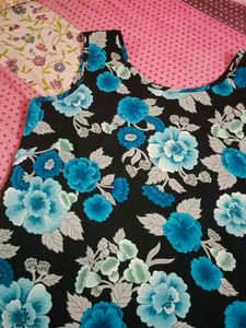 Women short Kurti