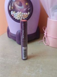 Red blooming 21 ( HR 2009)+ Mars lip liner