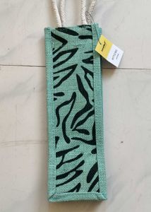 Stylish Patterned Bottle Bag