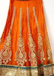 Stunning Orange Lehnga With Pink Dupatta😍😍