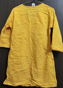 Short Kurti
