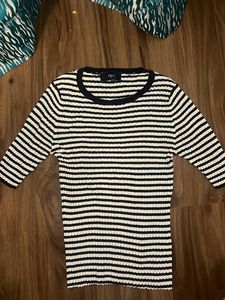 Stretchable Top