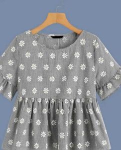 Daisy Print Ruffle Top