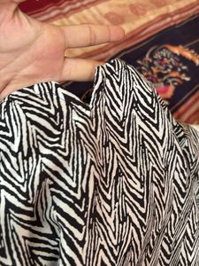Black And White Kurta With Nice Print
