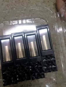 unused 4 colour lipstick