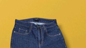 I@66 Size-28 (Sale) Latest Ladies high waist Jeans