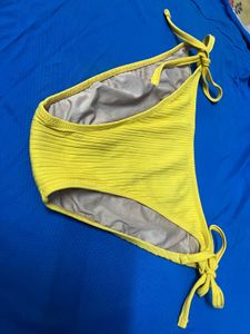 Shade Shore Branded Brief With Knobs Tie