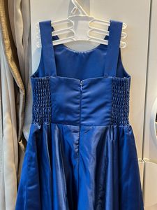 Sleeveless Little Stretch Navy Blue Gown
