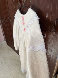 KOREAN BEAUTIFUL WOOLEN NIGHTY GOWN❤️