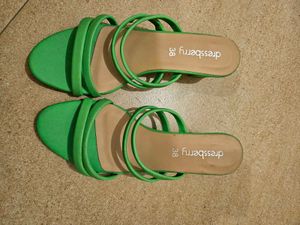 Dressberry Heels