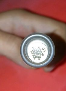 Swiss Beauty Lightweight Concealer