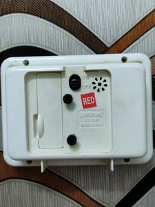 OREVA Bip Table Clock