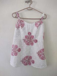White Motif Print Strappy Short Kurti