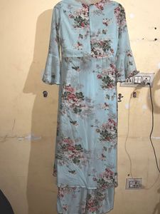 Elegant Floral Print Kurta Set