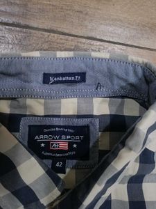 &#34;Arrow Sport&#34;Navy &amp; Beige Check Short Sleeve Shirt