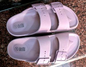 Pink Zudio Buckle Sandals