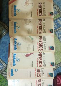 Akash Modules Neet Physics
