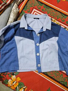 Crop shirt