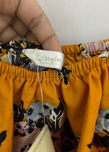Berrylush Mustard Floral Printed Bardot Top