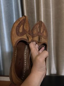 Ethnic pure leather  Rajasthani Jutti