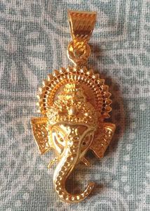 Lord Ganesha Gold Pendant