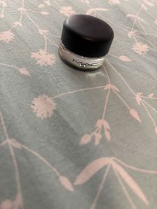 MAC Blacktrack Eyeliner