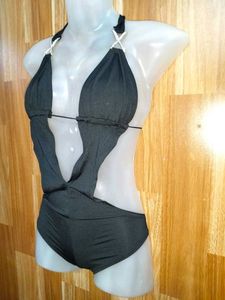 Beautiful Swimsuit 26oct3