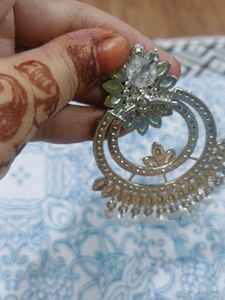 Silver Earrings With Tika