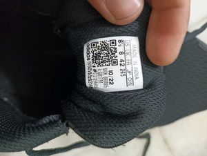 Adidas Shoes Size 8