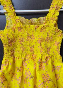 Combo Of 2 Tops , Rarely Used, Beautiful Looking