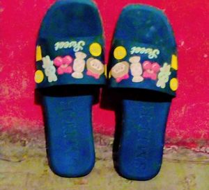 Kid&#39;s Blue Slippers