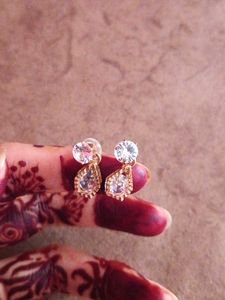 Small Studs Earring 🩷