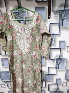Pista Green Kurti Pant