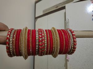 Red Chudiya Set With New