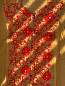 Emroided kurta with pant