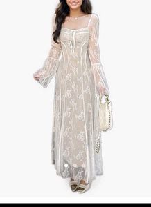 Elegant Lace Maxi Dress