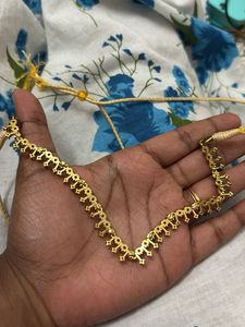 Elegant Gold-Plated Necklace And Earring Set