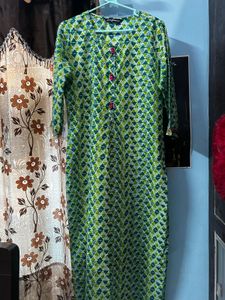 Jaipur Kurti Women Blue &amp; Green Printed “S” Size