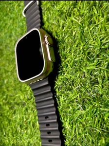 Smart Watch - Like New!
