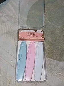 Eyebrow Razor 3-Piece Set